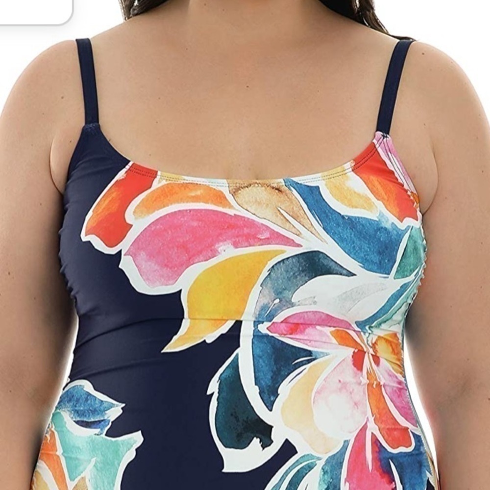 La Blanca Women's Plus Petals Lingerie Mio Petals in Bloom One Piece Swimsuit - Picture 4 of 9